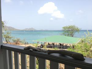 Cottage veranda sea view